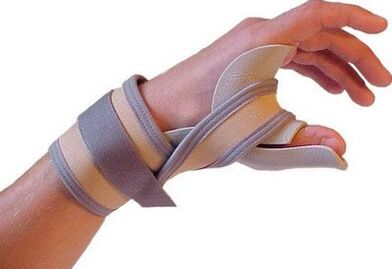 การตรึงนิ้วหัวแม่มือสำหรับการบาดเจ็บ